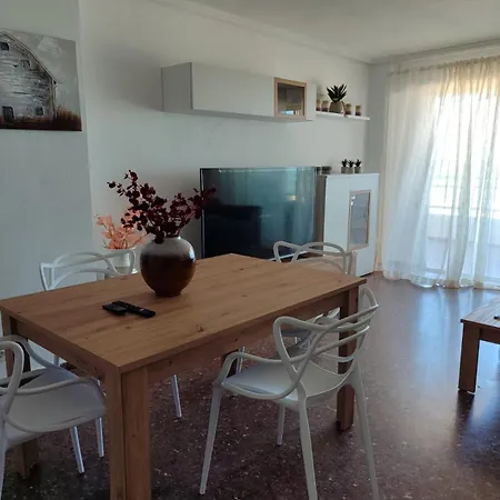 Apartmán Euromar Playa Frente Al Mar Con Garaje